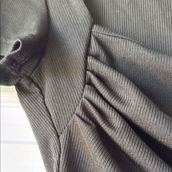 Cider Ruched Square Neck Black Ribbed Knit Crop Top Small Sexy Cropped - Picture 2 of 5